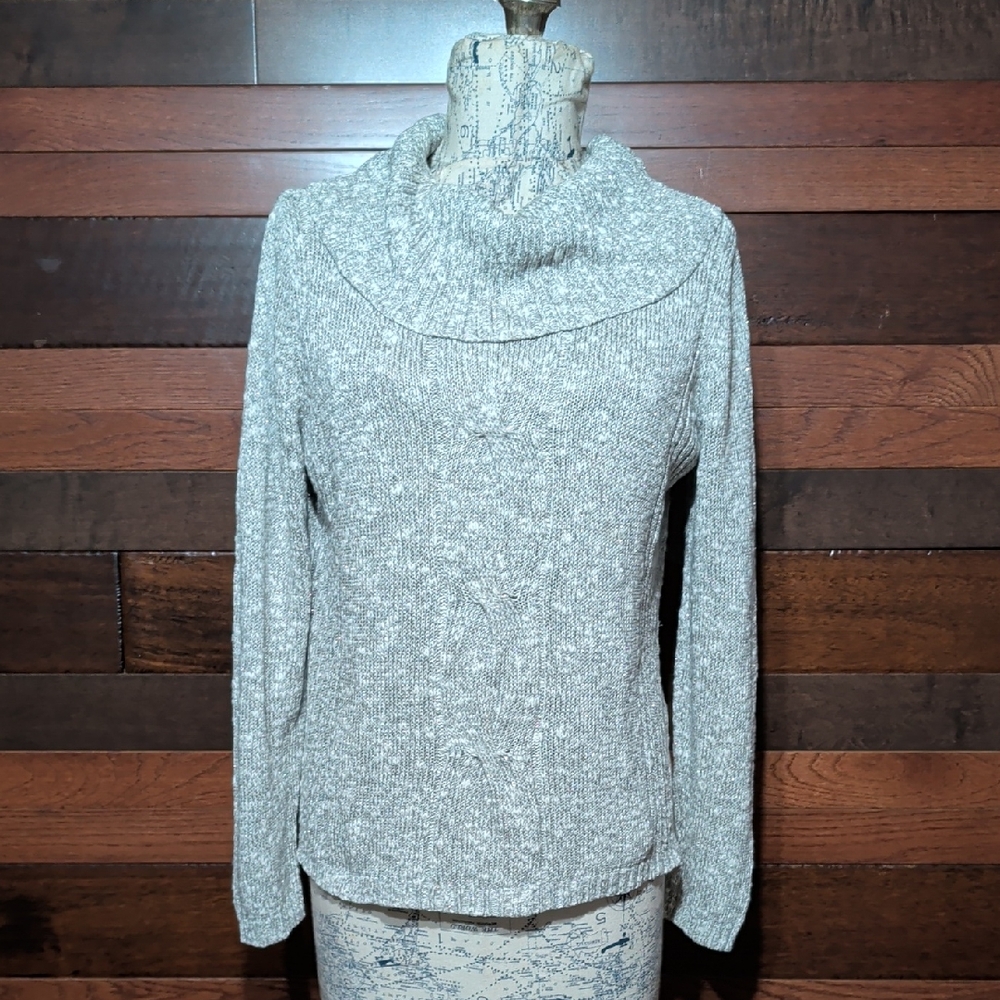 Sag Harbor Speckled Gray Silver Cowl Neck Sweater